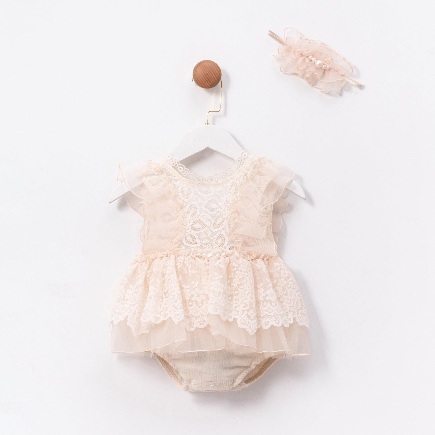 Laurel Bej Kız Bebek Romper