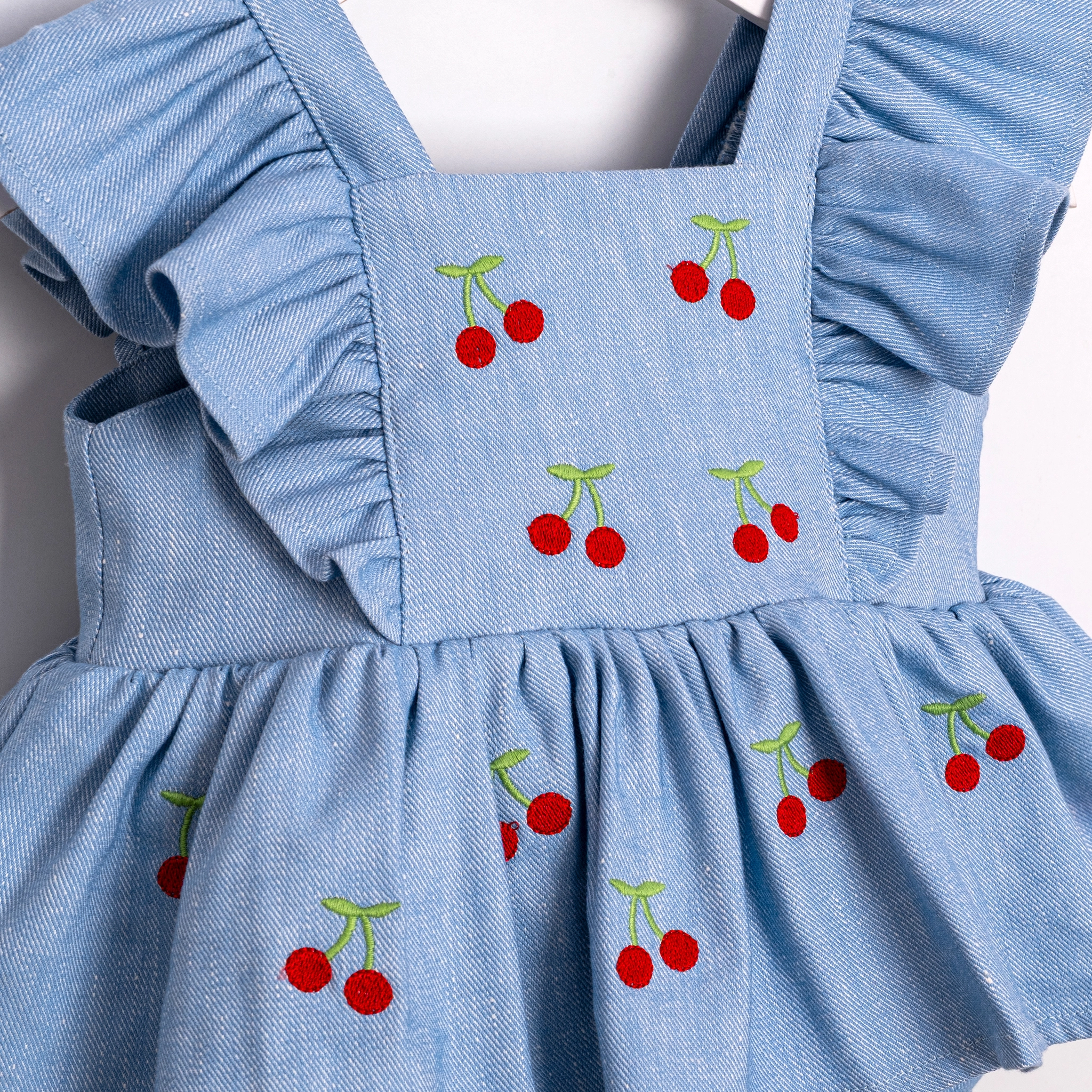 Cherry Kirazlı Açık Mavi Kot Kız Bebek Romper