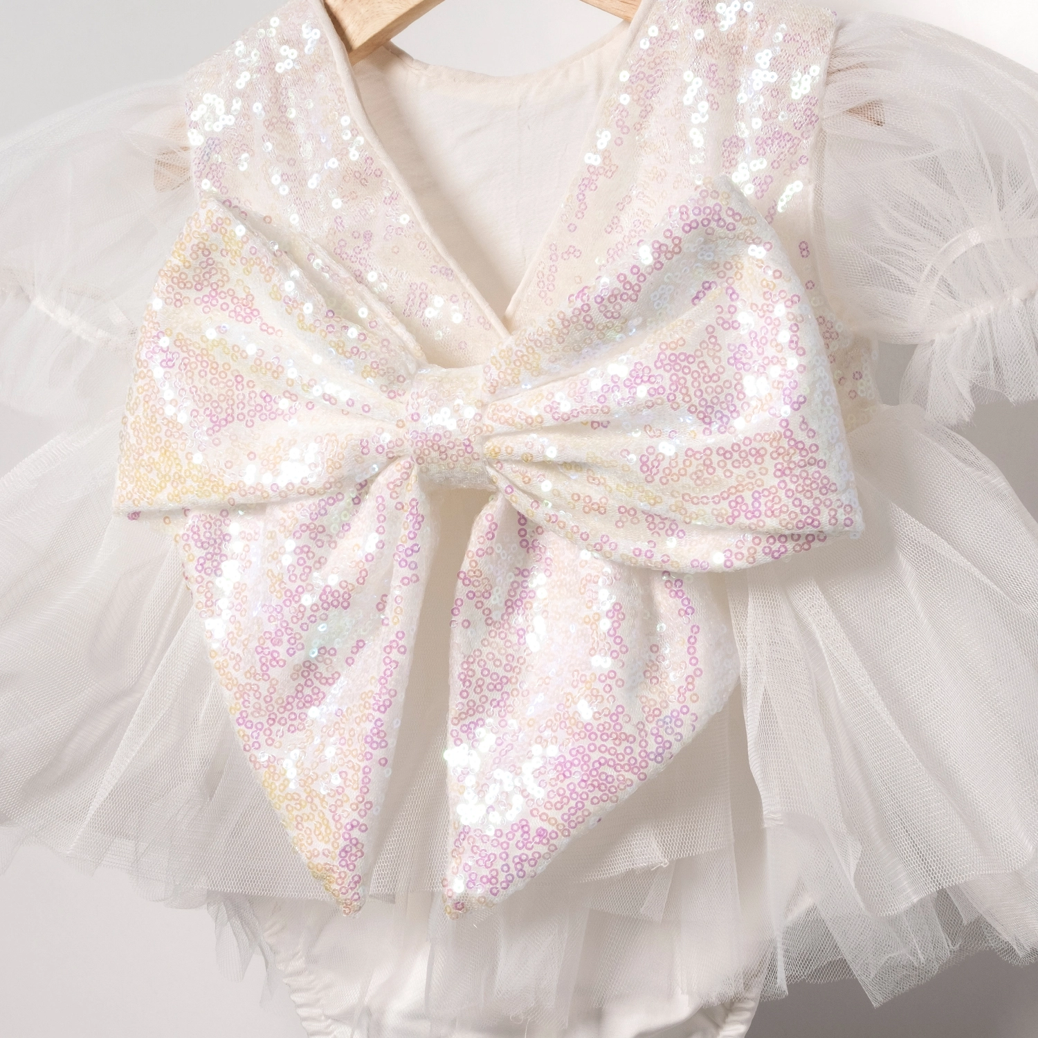 Sparkle Beyaz Payetli Kız Bebek Romper