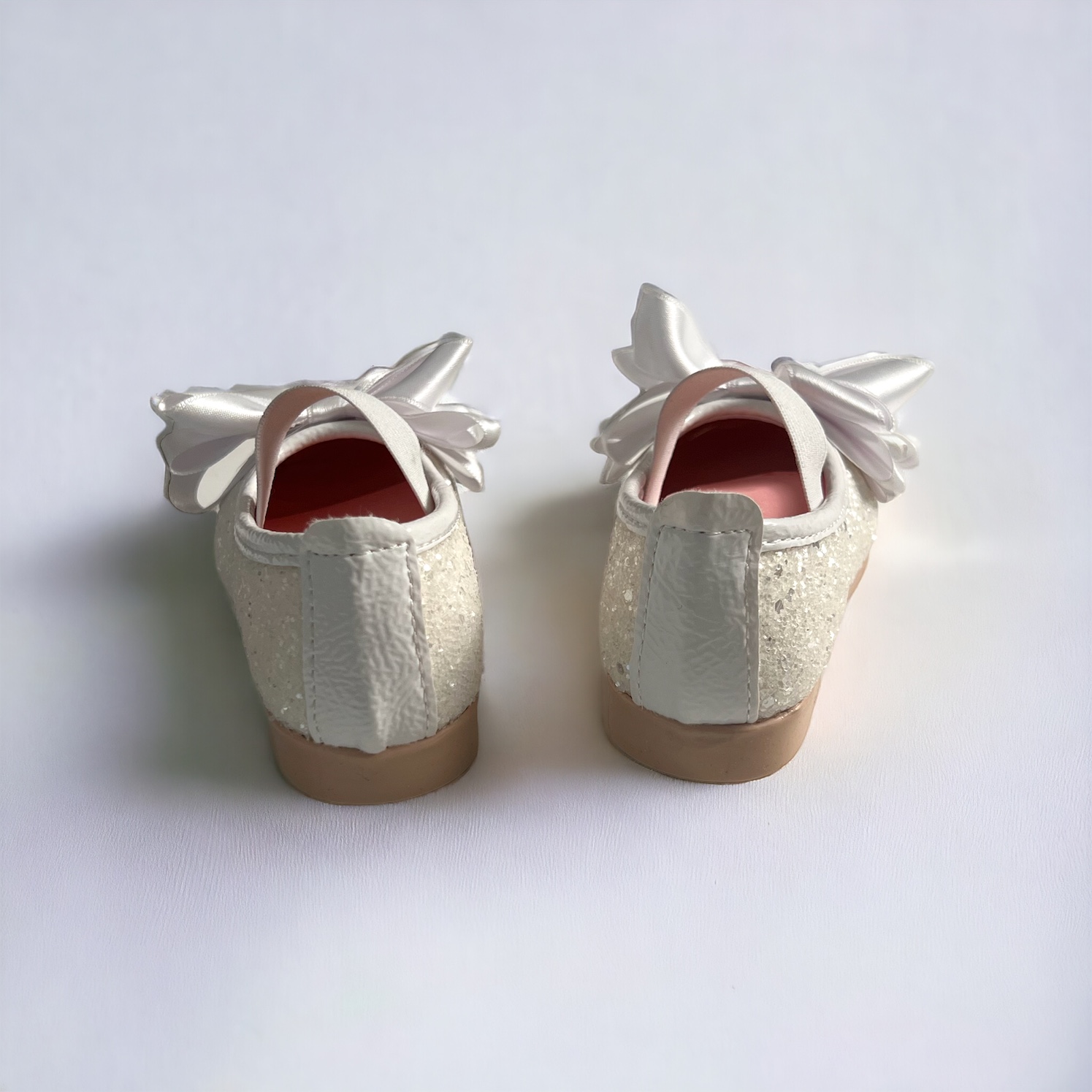 Beyaz Simli Fiyonklu Kız Çocuk Ayakkabı