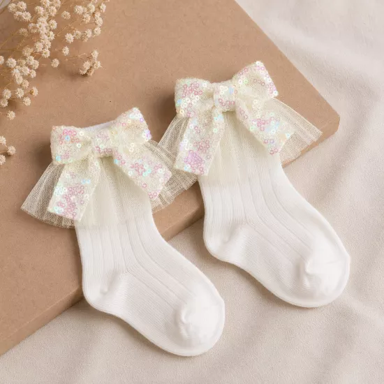 Sparkle Beyaz Pullu Fiyonklu Kız Bebek Çorap