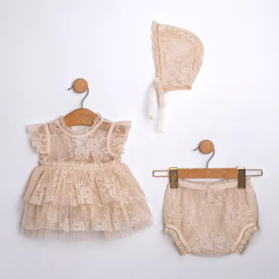 Nevara Bej Dantel Kız Bebek Takım
