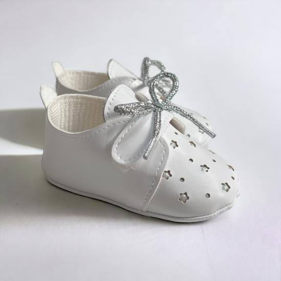 Beyaz Yıldızlı Kız Bebek Ayakkabı